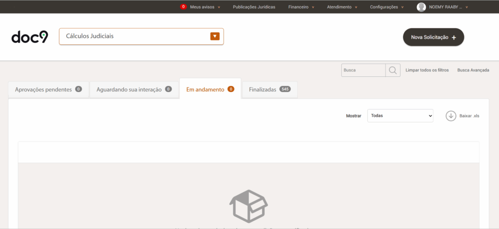 Imagem de uma página do sistema Doc9 exibindo a seção 'Cálculos Judiciais' com status 'Em andamento', sem informações visíveis; imagem relacionada a cálculos judiciais.